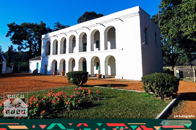 Parque 9 de Julio-Museo Industria Azucarera